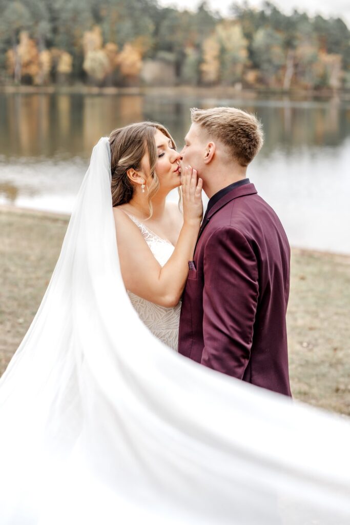 Upper peninsula wedding in Crystal Falls, MI